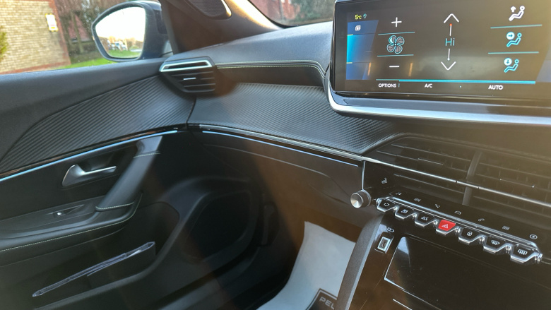 Peugeot 2008 100kW GT 50kWh 5dr Auto Electric Estate